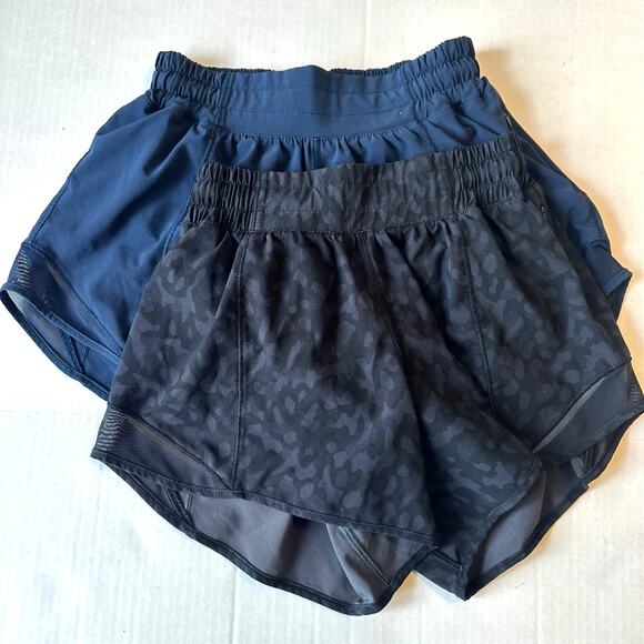 Lululemon Hotty Hot Short II Long 4" - 2 Pairs /Size 2 Tall - Picture 1 of 14